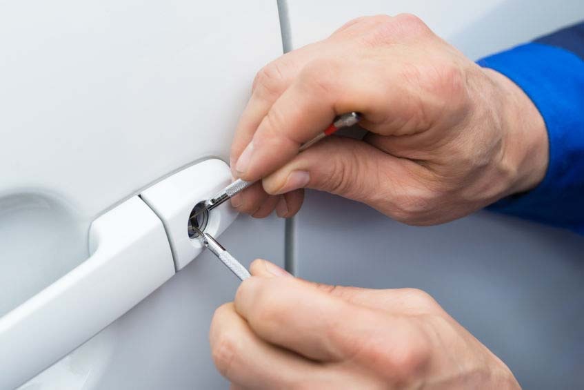 Broken Key Extractions